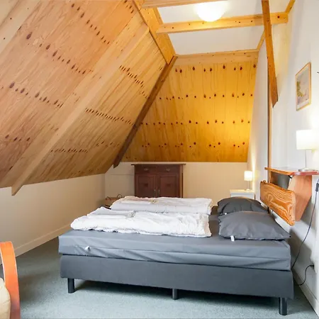 Dom wakacyjny Cozy Vacation In A Former Farmhouse, Surrounded By Nature